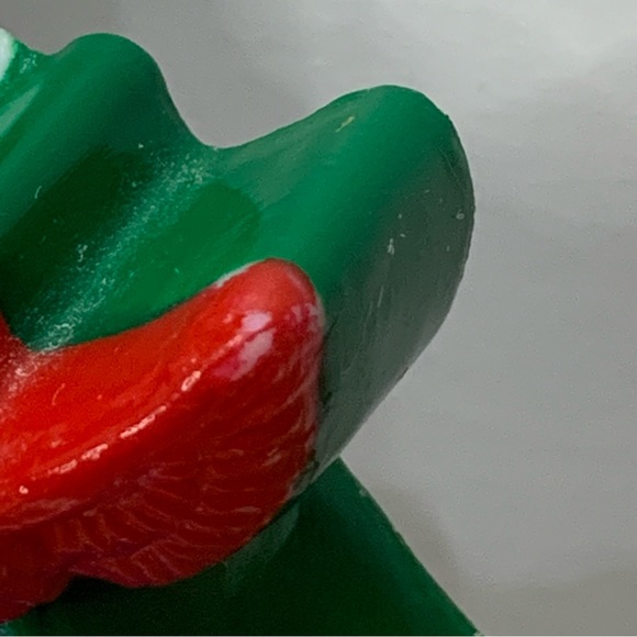 💕2/$20💕 Vintage Plastic J.S.N.Y Santa Scene Snowman Reindeer 6” Wall Hanging - Picture 8 of 14